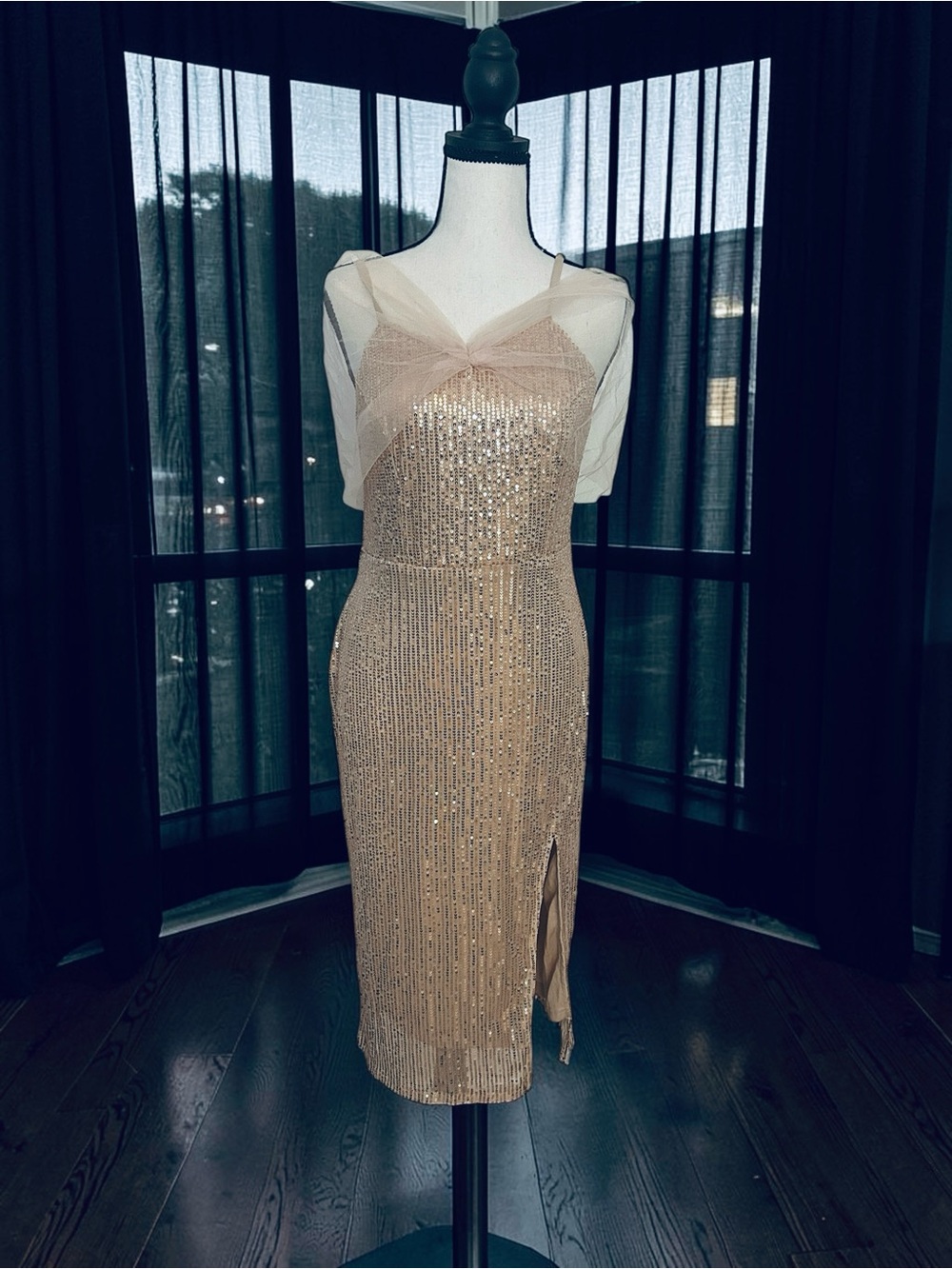 NWOT Champagne Nude Sequin Sheer Shoulder Dress Large